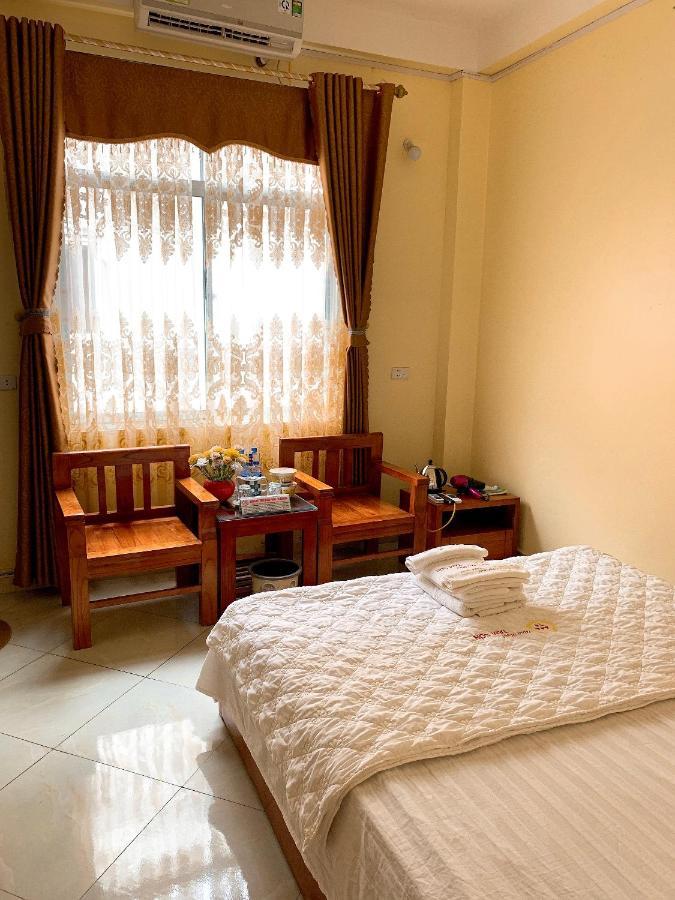 Khach San Tam Son Hotel ห่าซาง ภายนอก รูปภาพ