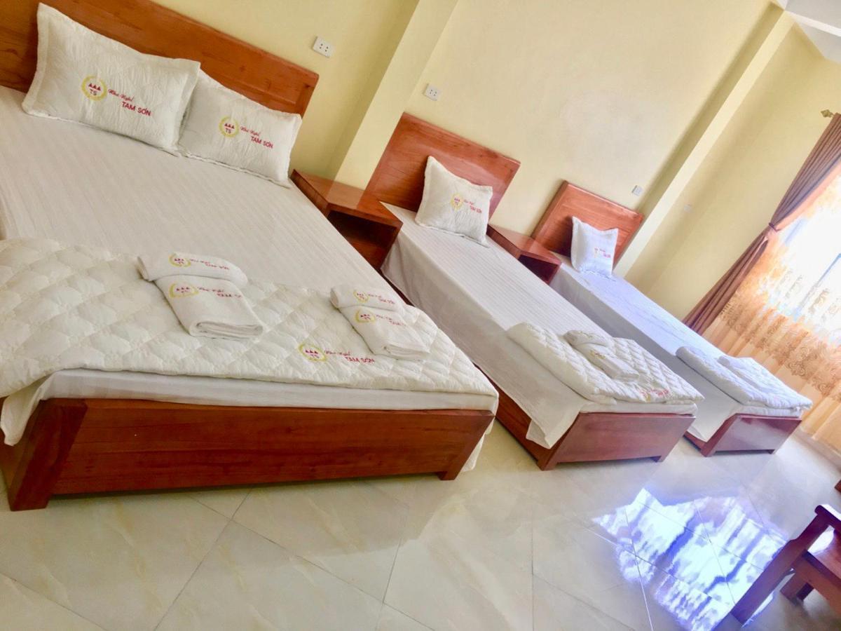 Khach San Tam Son Hotel ห่าซาง ภายนอก รูปภาพ